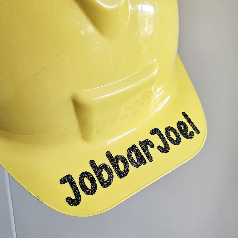 Dekal egen text (enfärgad)